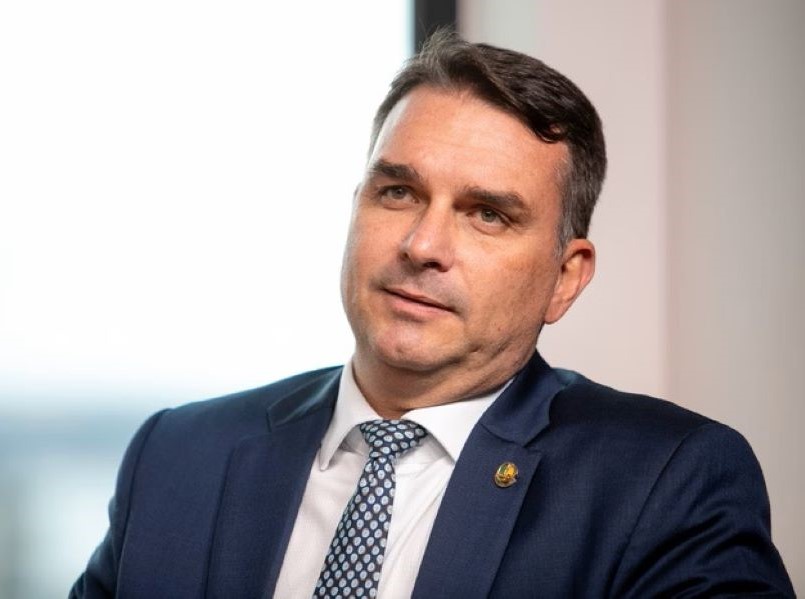 La policía del Senado brasilero solicita una investigación sobre la denuncia de posible atentado contra Flávio Bolsonaro La policía del Senado brasilero solicita una investigación sobre la denuncia de posible atentado contra Flávio Bolsonaro