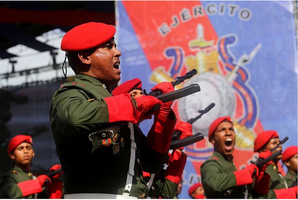Militares retirados alertan sobre el colapso de Venezuela y exigen el retorno al orden constitucional Militares retirados alertan sobre el colapso de Venezuela y exigen el retorno al orden constitucional