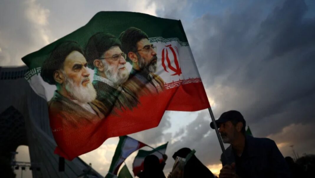 Irán amenaza con tomar represalias tras el bombardeo de Israel contra Hezbollah Irán amenaza con tomar represalias tras el bombardeo de Israel contra Hezbollah