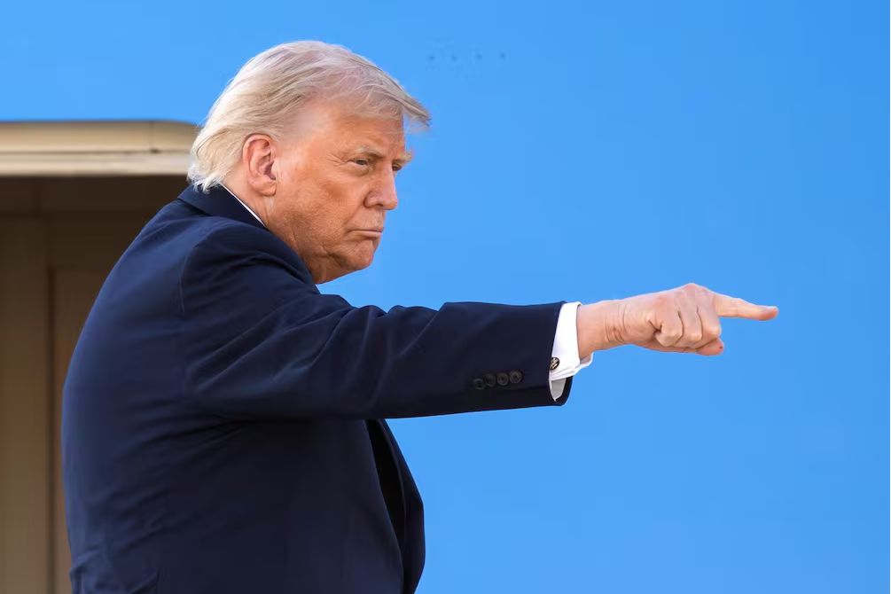 Trump amenaza a Irán con represalias militares si no se alcanza un acuerdo en 60 días Trump amenaza a Irán con represalias militares si no se alcanza un acuerdo en 60 días