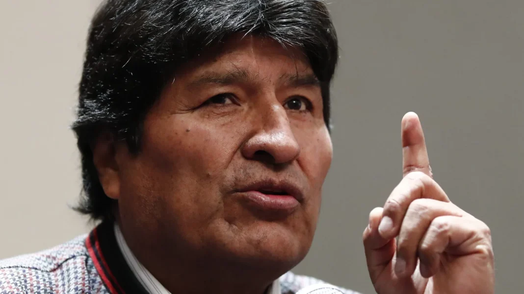 En una actitud antidemocrática, Evo Morales condiciona la paz social al poder En una actitud antidemocrática, Evo Morales condiciona la paz social al poder