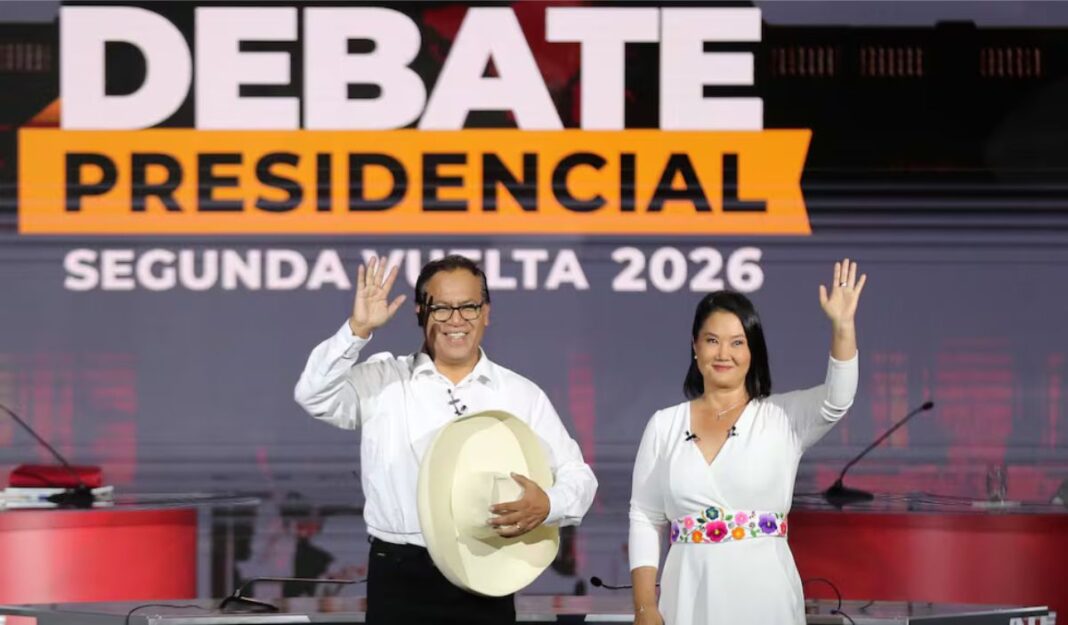 Perú se encamina a una definición electoral marcada por la incertidumbre y el voto indeciso Perú se encamina a una definición electoral marcada por la incertidumbre y el voto indeciso