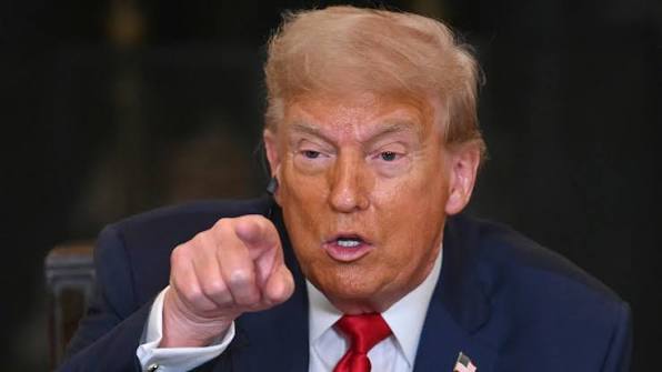 Trump amenaza con nuevas acciones militares contra Irán si no controla a Hezbollah Trump amenaza con nuevas acciones militares contra Irán si no controla a Hezbollah