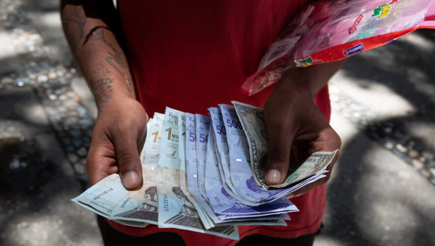 Venezuela ejecuta una “devaluación agresiva” Venezuela ejecuta una “devaluación agresiva”