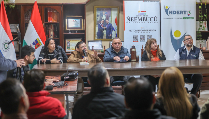 Gobierno lanzó en Ñeembucú plan de Nueva Ruralidad para un desarrollo integral del campo Gobierno lanzó en Ñeembucú plan de Nueva Ruralidad para un desarrollo integral del campo