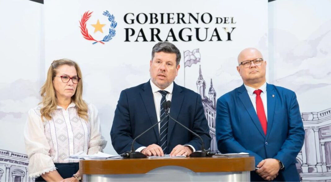 Gobierno prevé USD 760 millones para medicamentos e insumos en el PGN 2027 Gobierno prevé USD 760 millones para medicamentos e insumos en el PGN 2027