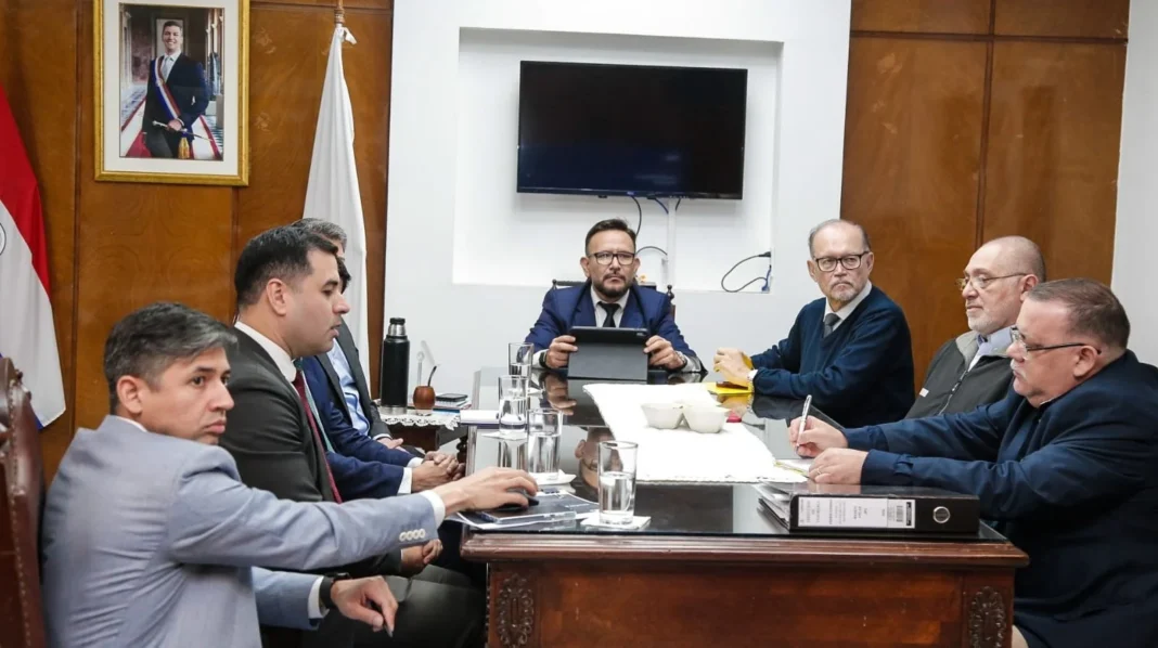 AFD presenta alternativas de inversión para fortalecer la diversificación del fondo de jubilaciones AFD presenta alternativas de inversión para fortalecer la diversificación del fondo de jubilaciones