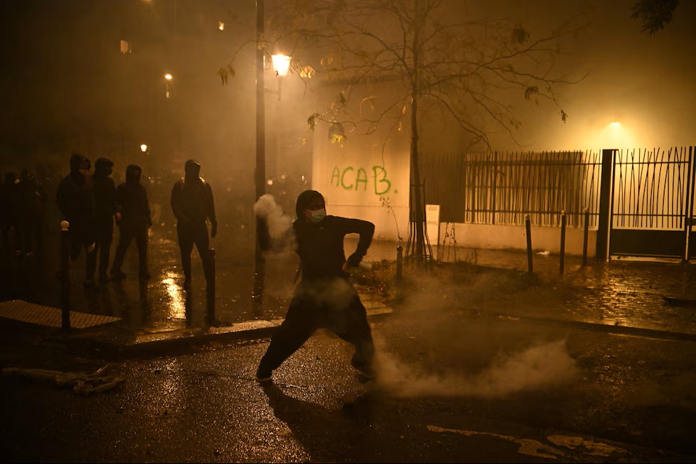 Nueva jornada de violentas protestas en Francia Nueva jornada de violentas protestas en Francia