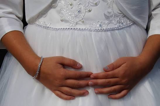 Hombres musulmanes aparecen en expedientes de 358 matrimonios con menores registrados en Alemania Hombres musulmanes aparecen en expedientes de 358 matrimonios con menores registrados en Alemania
